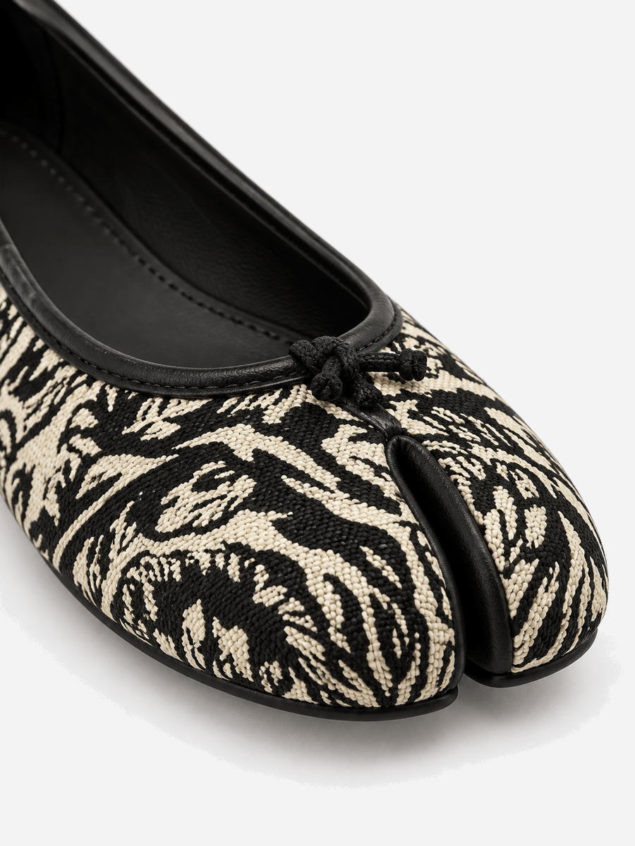 Ornella – Ballerine tabi souple femme – Zébré — Détail