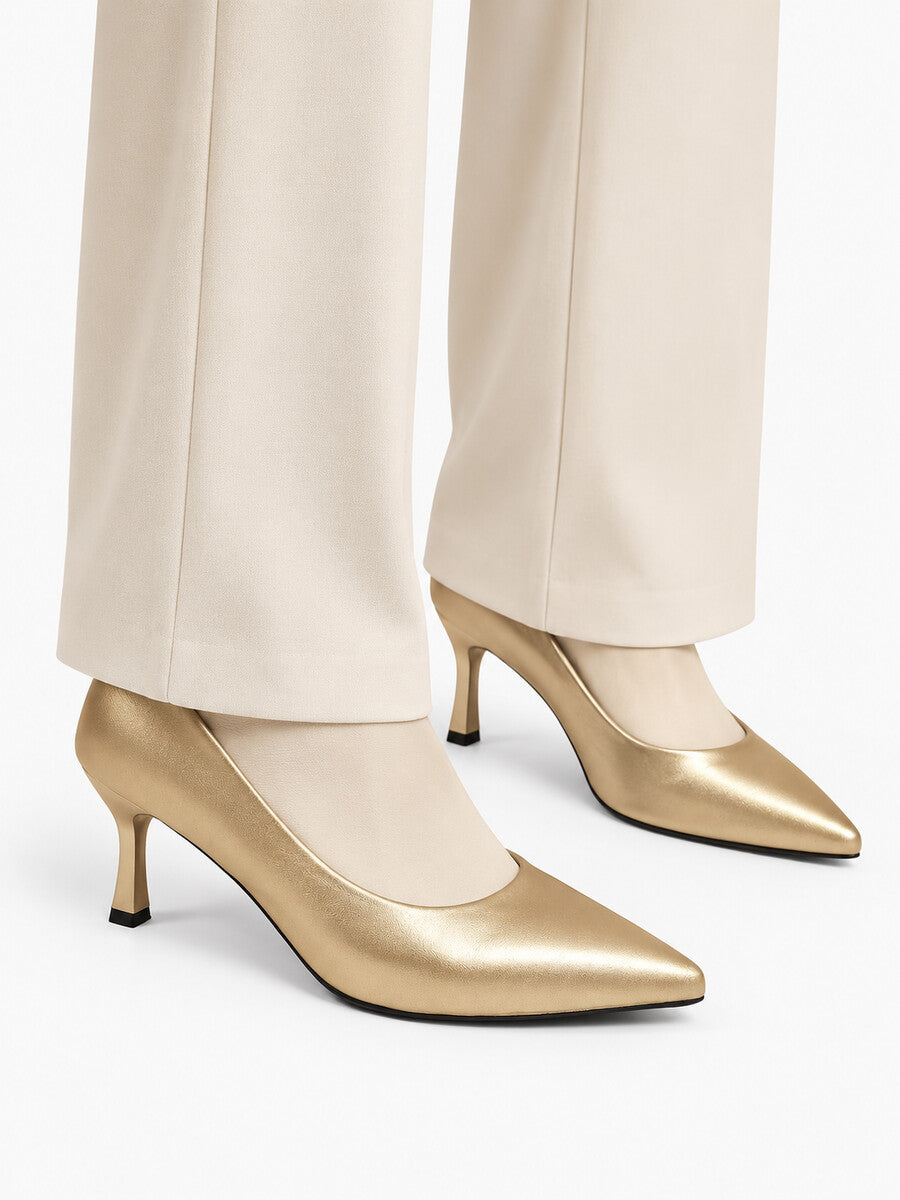 Émeline – Escarpin à talon fin femme – Doré — portée