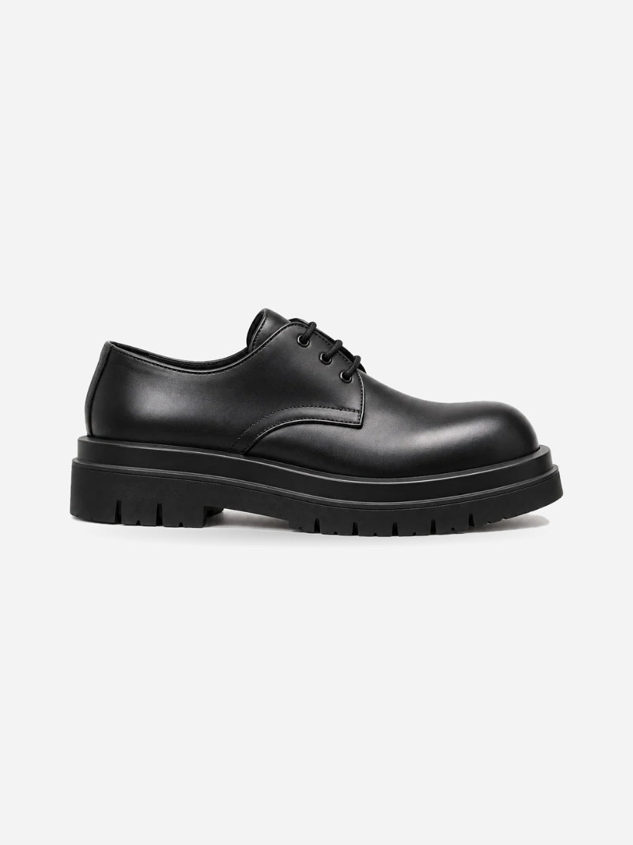 Basile – Chaussure derby en cuir noire homme — profil droit