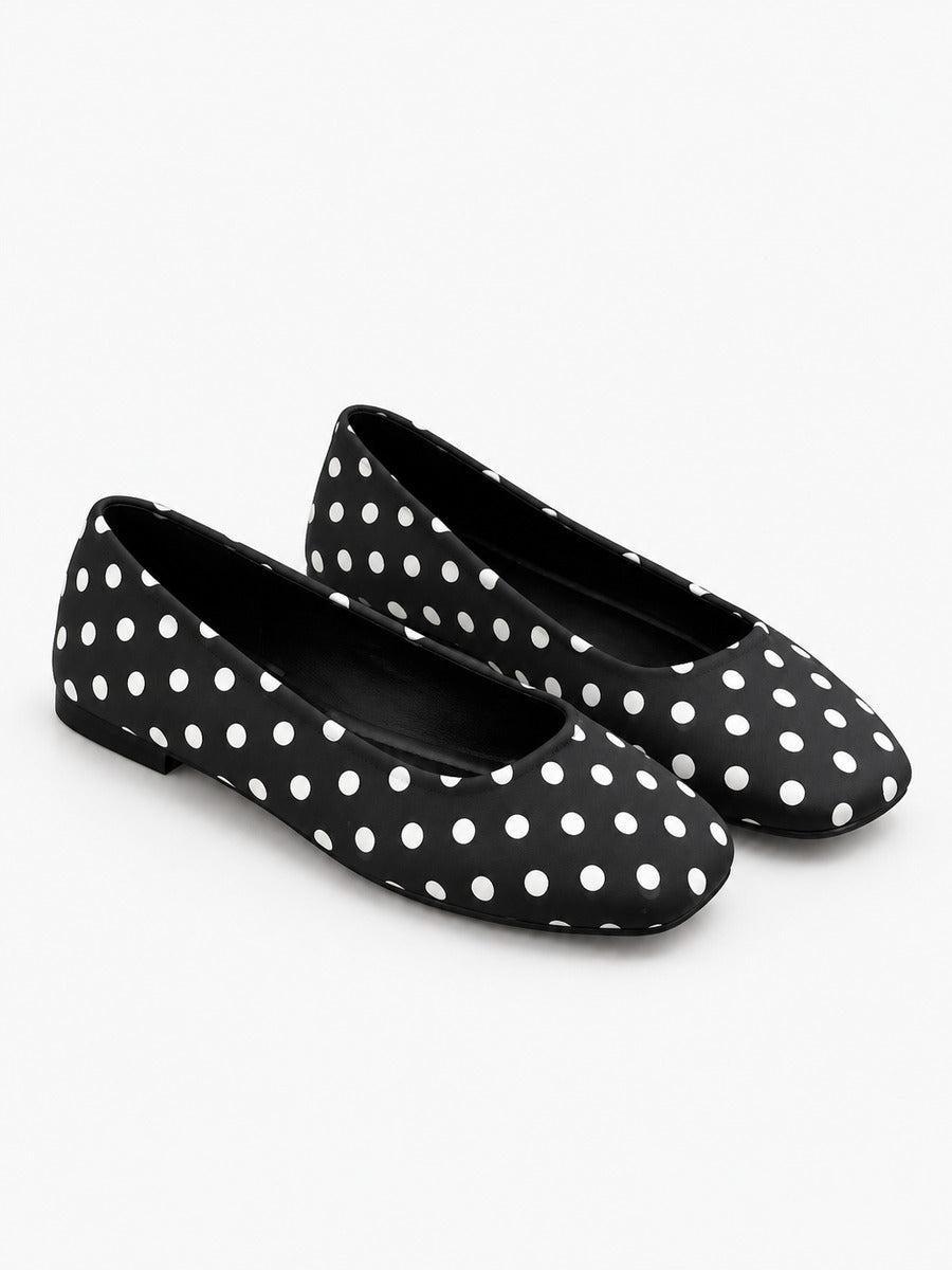 Élise-Marie – Ballerine à pois à enfiler femme – Noir — trois quarts