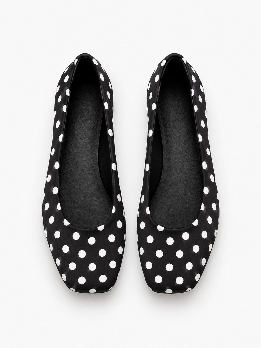 Élise-Marie – Ballerine à pois à enfiler femme – Noir — dessus