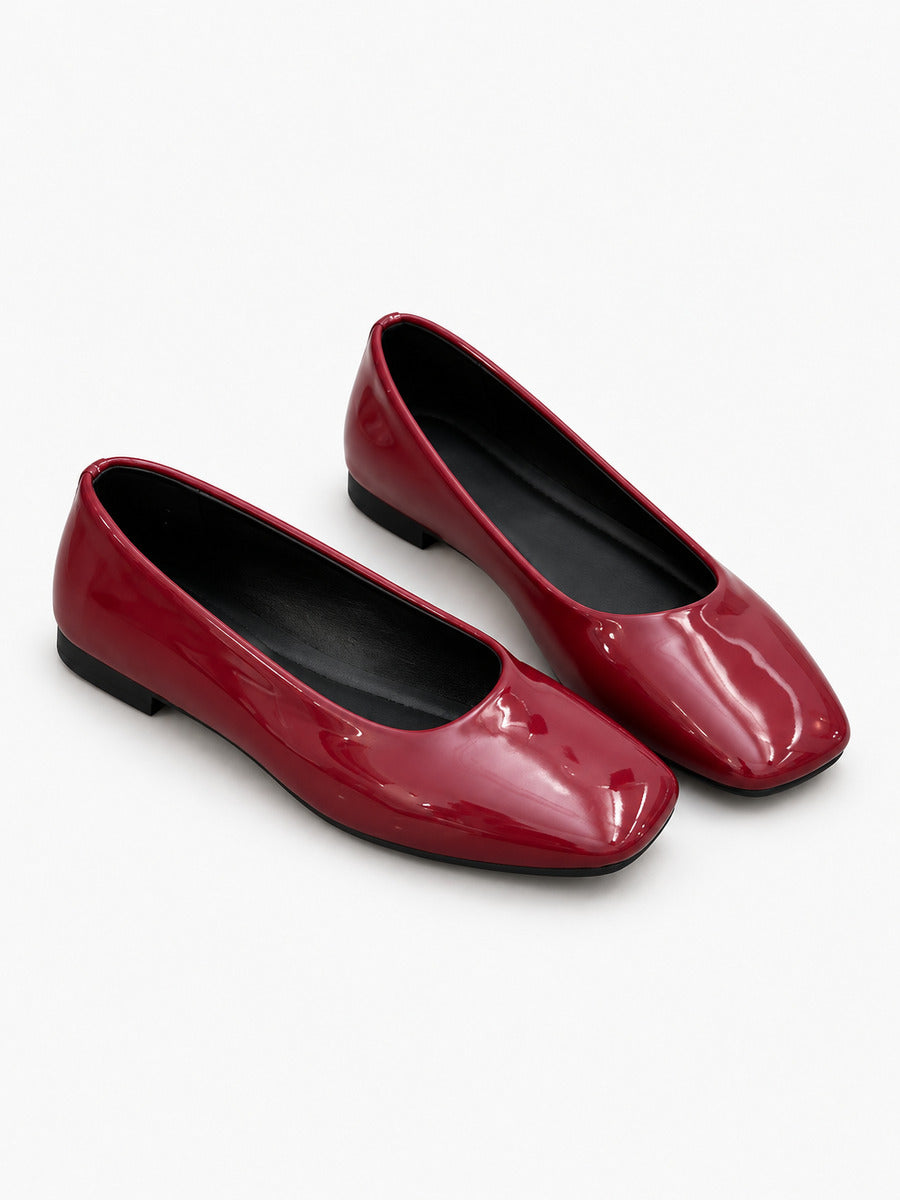 Élise-Marie – Ballerine à pois à enfiler femme – Rouge — trois quarts