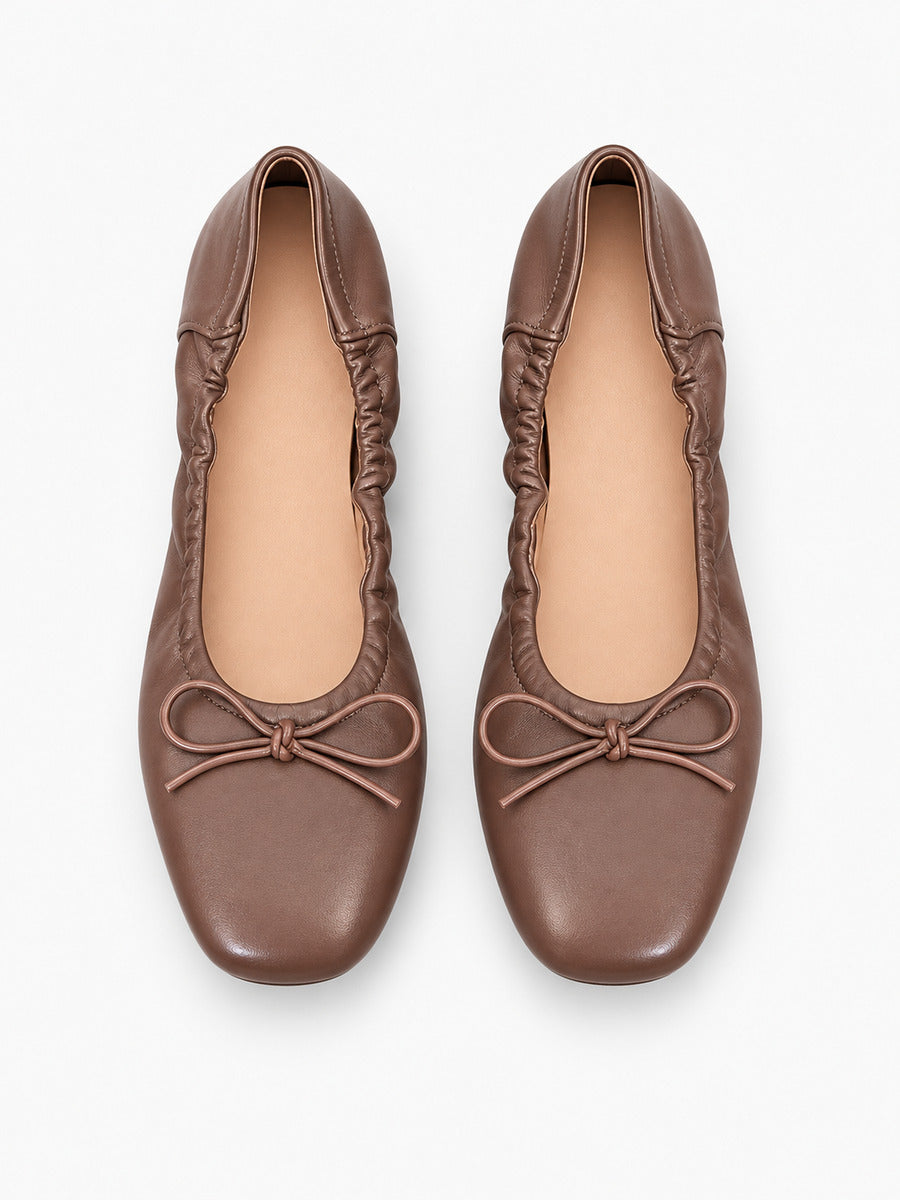 Margaux-Rose – Ballerine à volants et nœud femme – Marron — dessus
