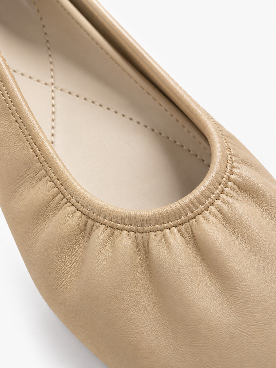 Marine-Rose – Ballerine en cuir souple confortable femme – Abricot — détail