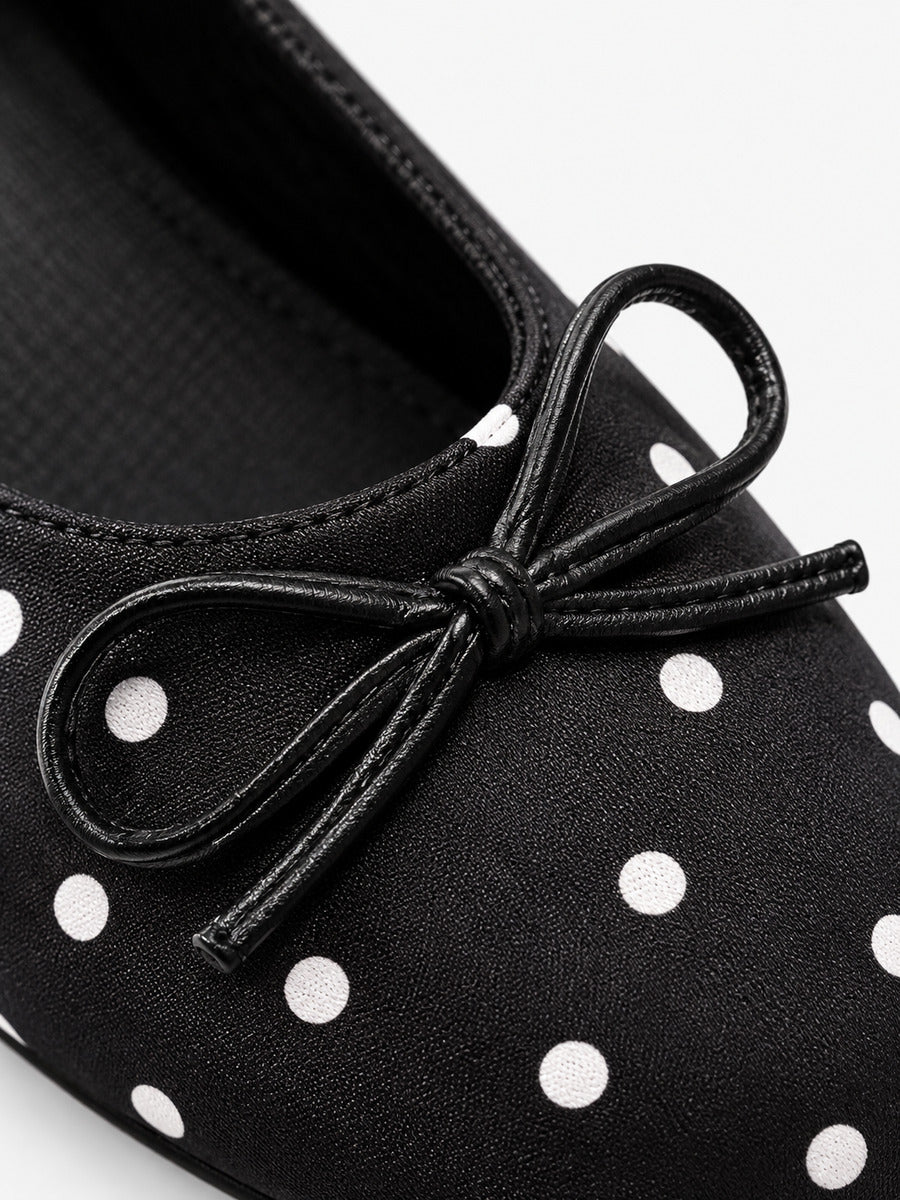 Maud-Rose – Ballerine à pois semelle souple femme – Noir — détail