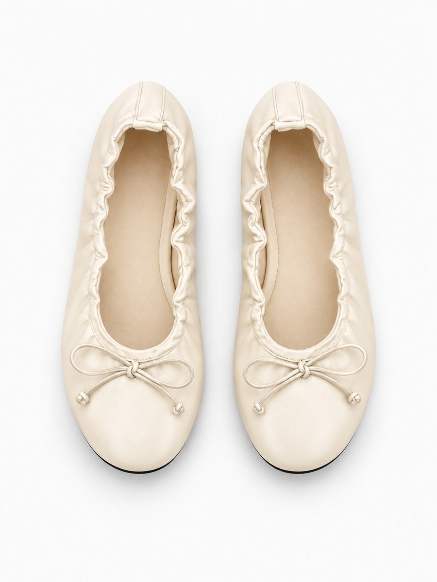 Mélanie-Rose – Babies en cuir souple à nœud femme – Beige — dessus