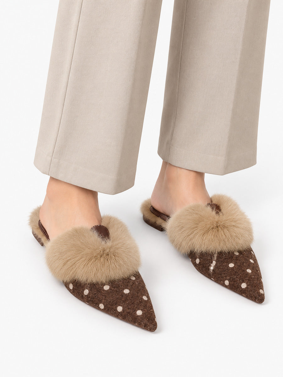 Stella-Marie – Mule fourrée à pois pointue femme – Kaki — portée
