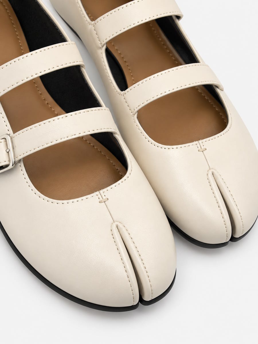 Casa Bellori Clémentine – Babies tabi à double bride femme – Beige