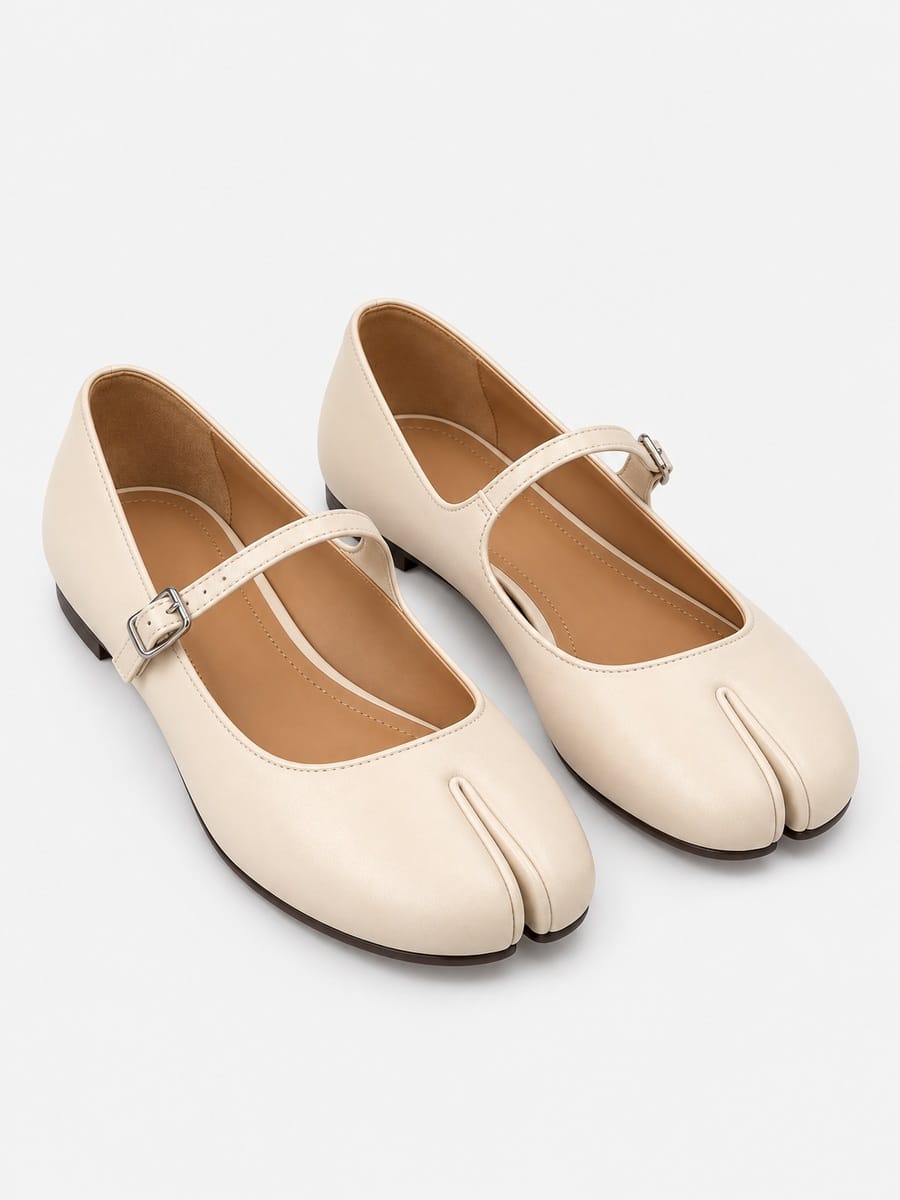 Casa Bellori Éloïse – Babies tabi à bride fine femme – Beige