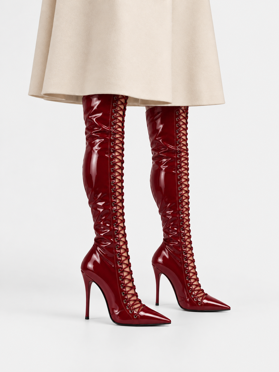 Clara – Botte longue à talon haut pointue femme – Rouge — portée