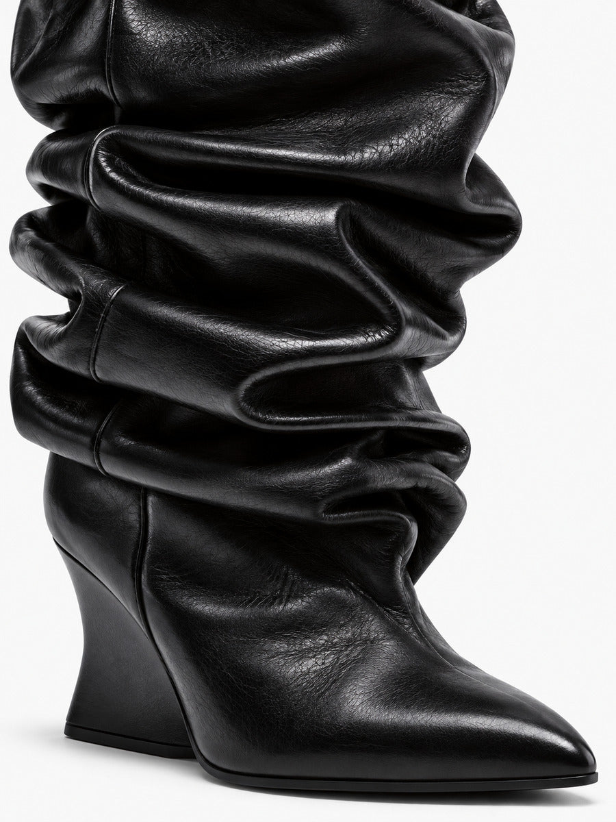Clémence – Botte plissée à talon épais femme — détail