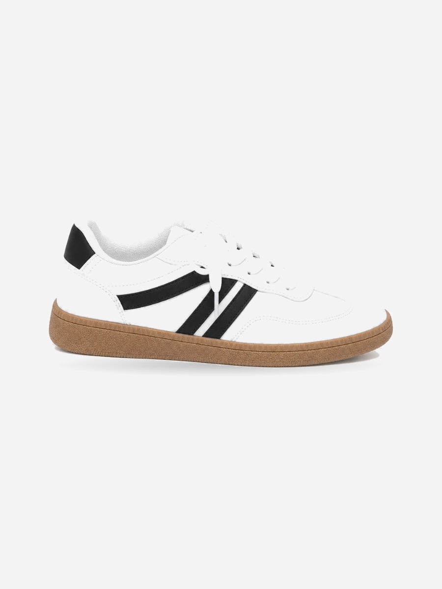 Diane – Baskets femme – Noir et blanc — profil droit