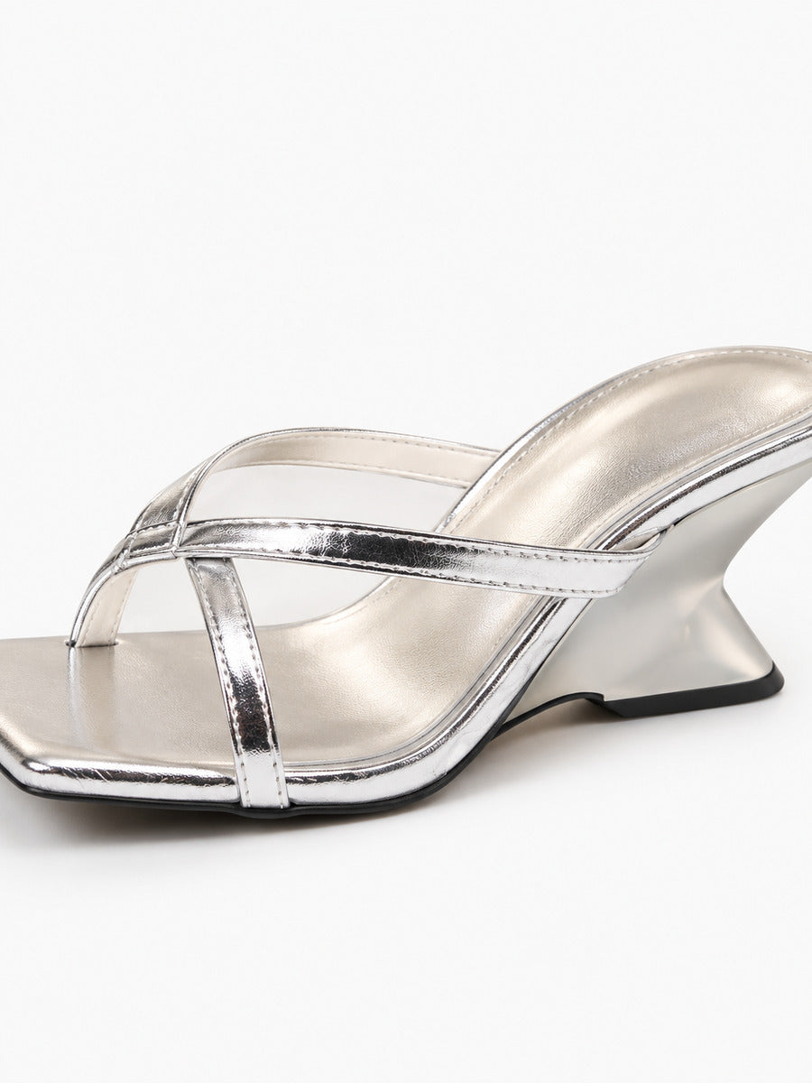 Dina – Mule à talon fin femme – Argenté — détail