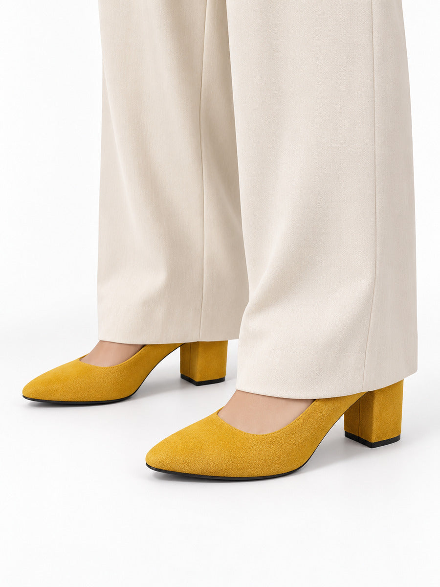 Emmanuelle – Escarpin à talon épais femme – Jaune — portée