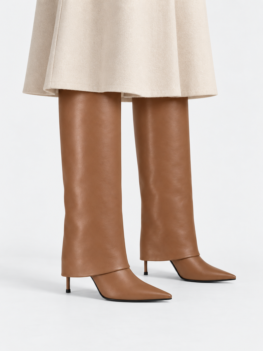 Eva – Botte haute en cuir femme – Marron — portée