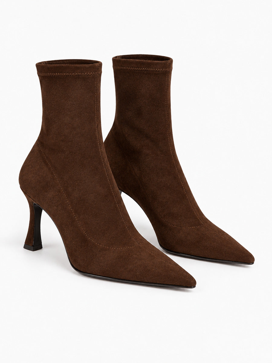 Ginevra – Bottine extensible à talon haut femme – Marron — paire vue trois-quarts