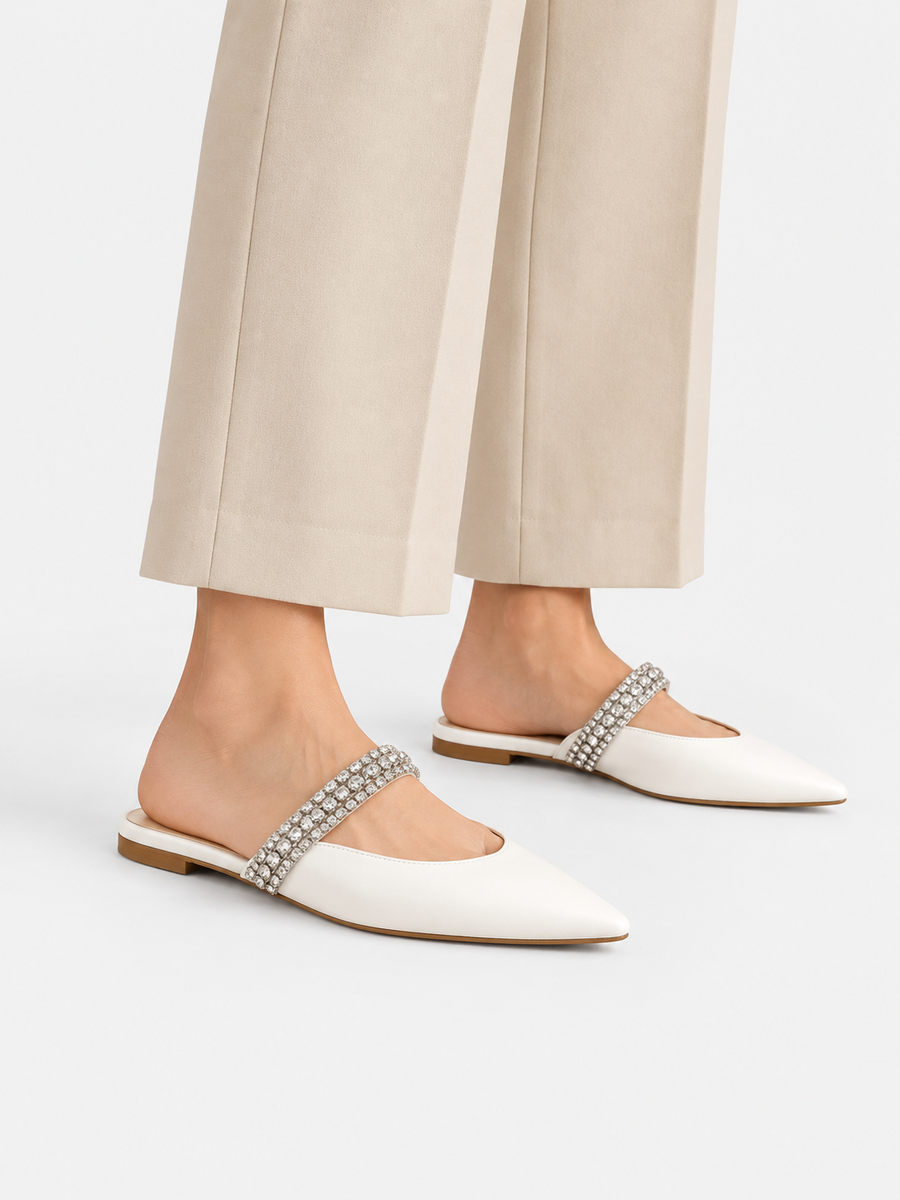 Giulia – Ballerine en cuir à cristaux femme – Blanc — portée