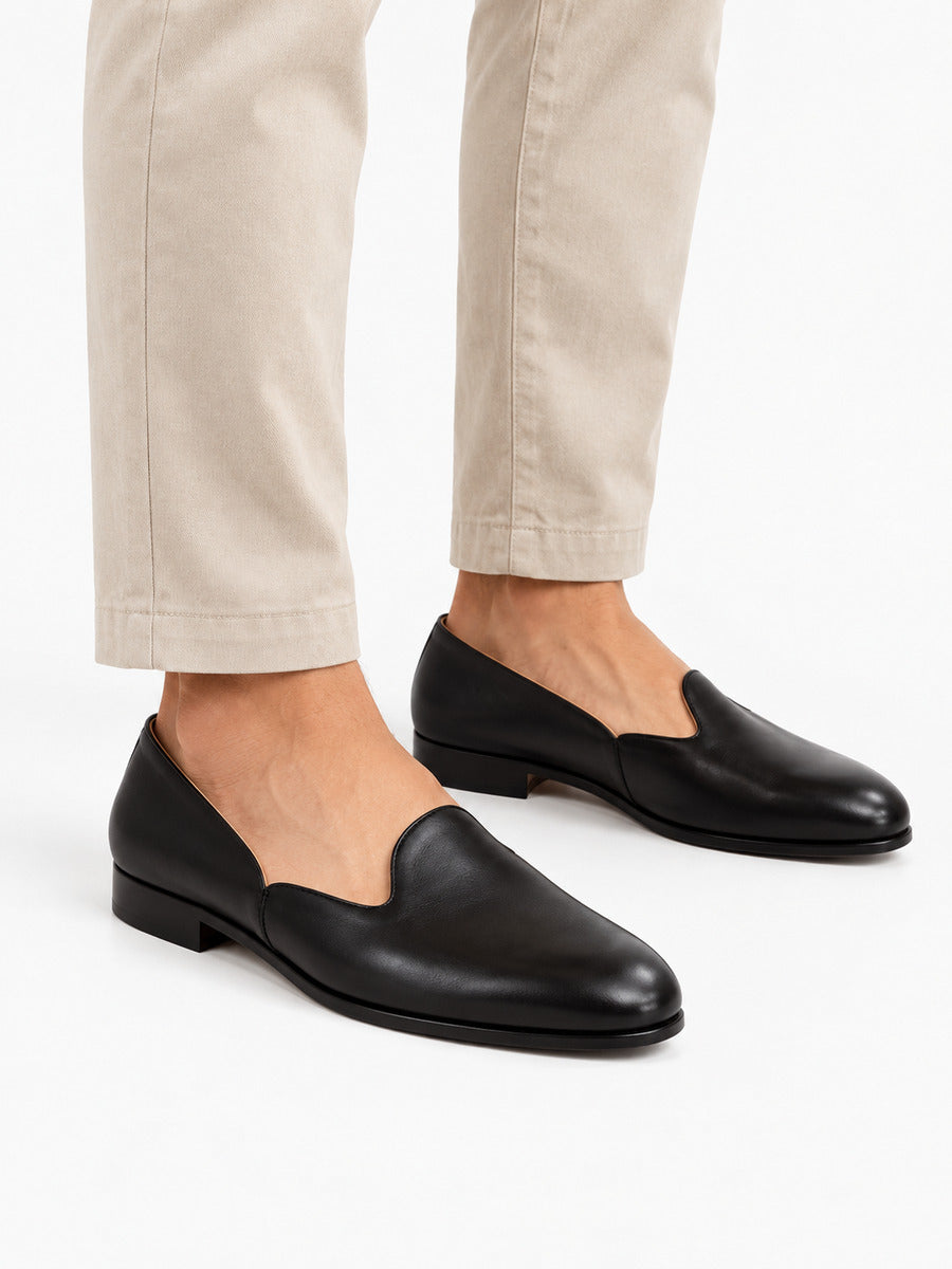 Gustave – Mocassin en cuir noir fait main homme — portée