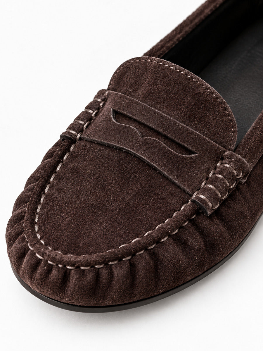 Héloïse – Mocassin cousu main marron foncé femme — détail
