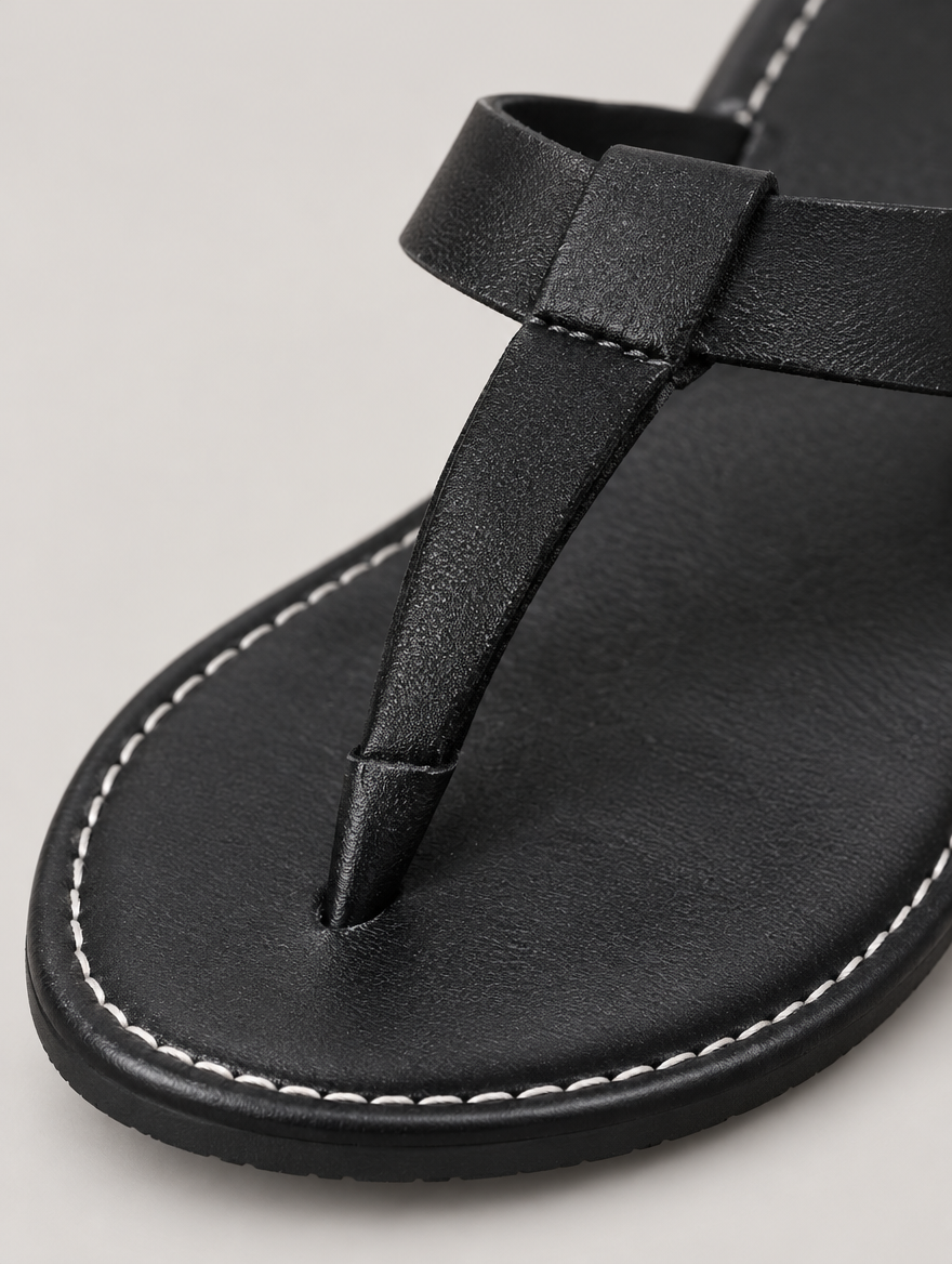 Nadine – Sandale tong plate femme – Noir — détail