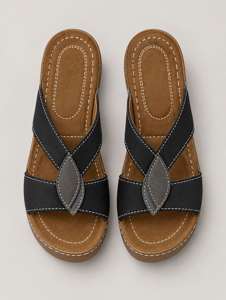 Michèle – Sandale compensée en cuir souple femme – Noir — vue du dessus