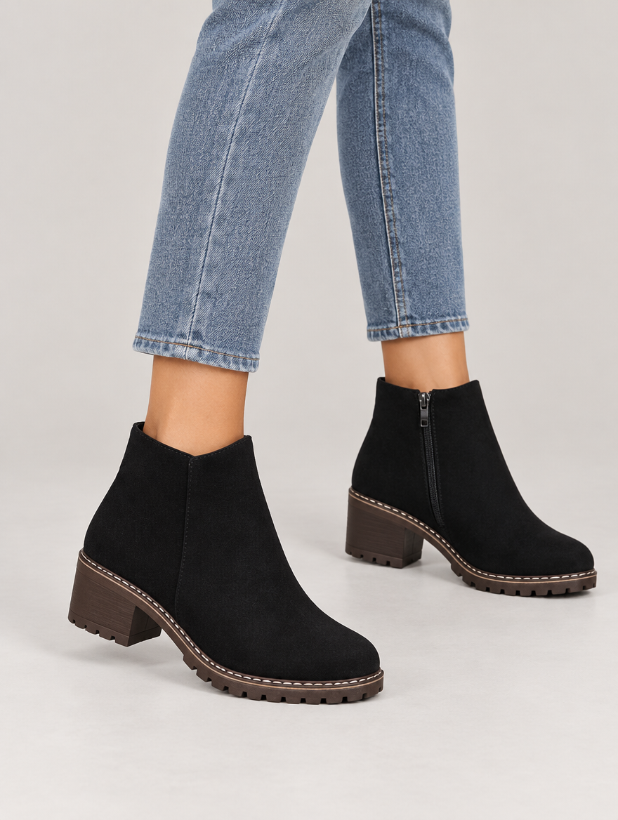 Priscille – Bottine zippée à talon épais femme – Noir — portée