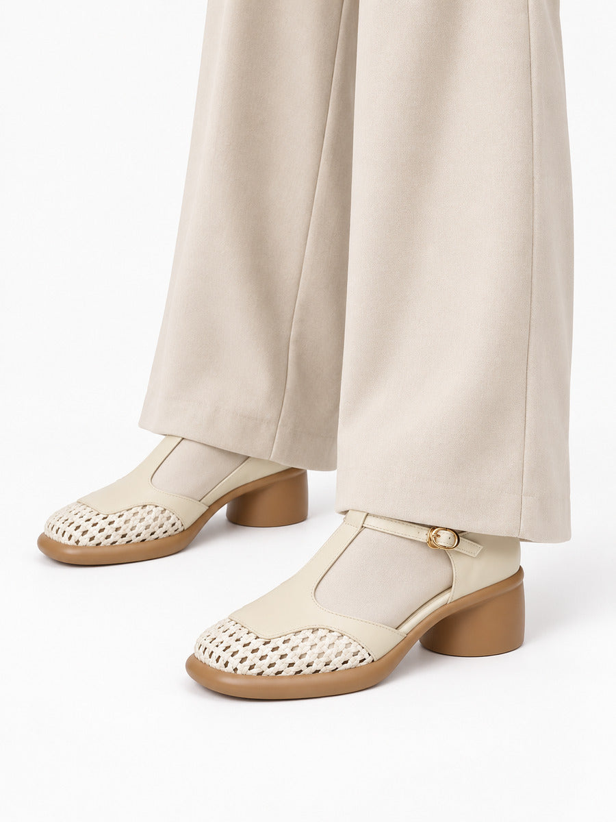 Ilaria – Sandale à talon épais femme – Beige — portée