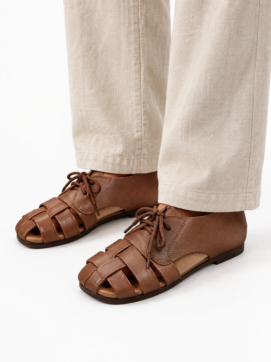 Isaline – Sandale ajourée femme – Marron — portée