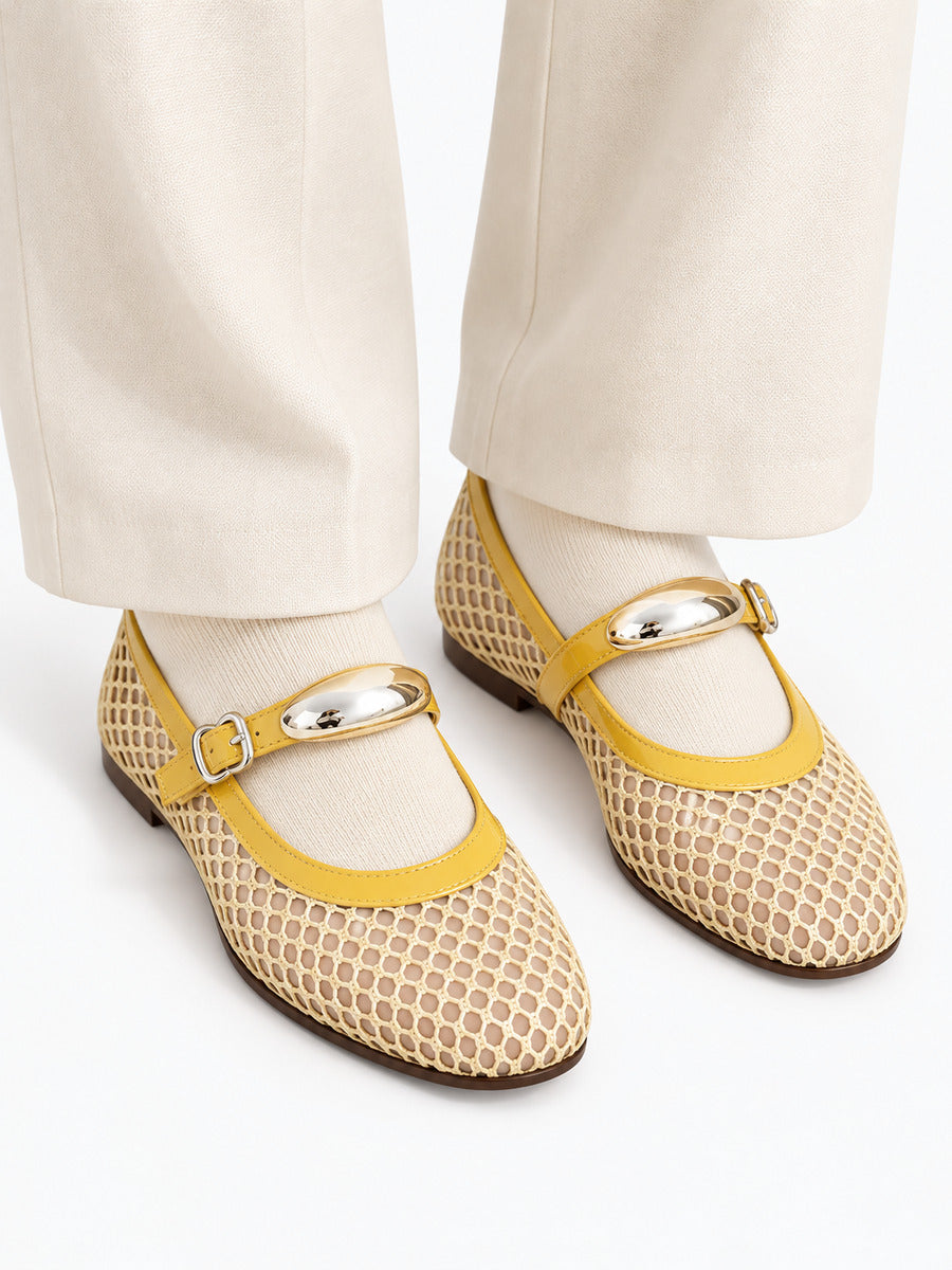 Jacinthe – Ballerine en maille femme – Jaune — portée