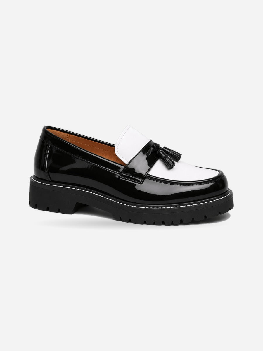 Léo – Mocassin à franges homme – Noir et blanc — profil droit