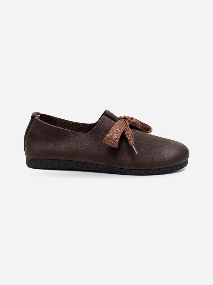 Léontine – Chaussure plate femme – Marron foncé — profil droit