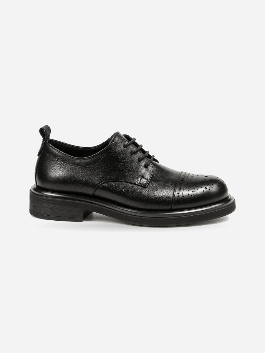 Léopold – Chaussure de ville gravée homme – Noir — profil droit