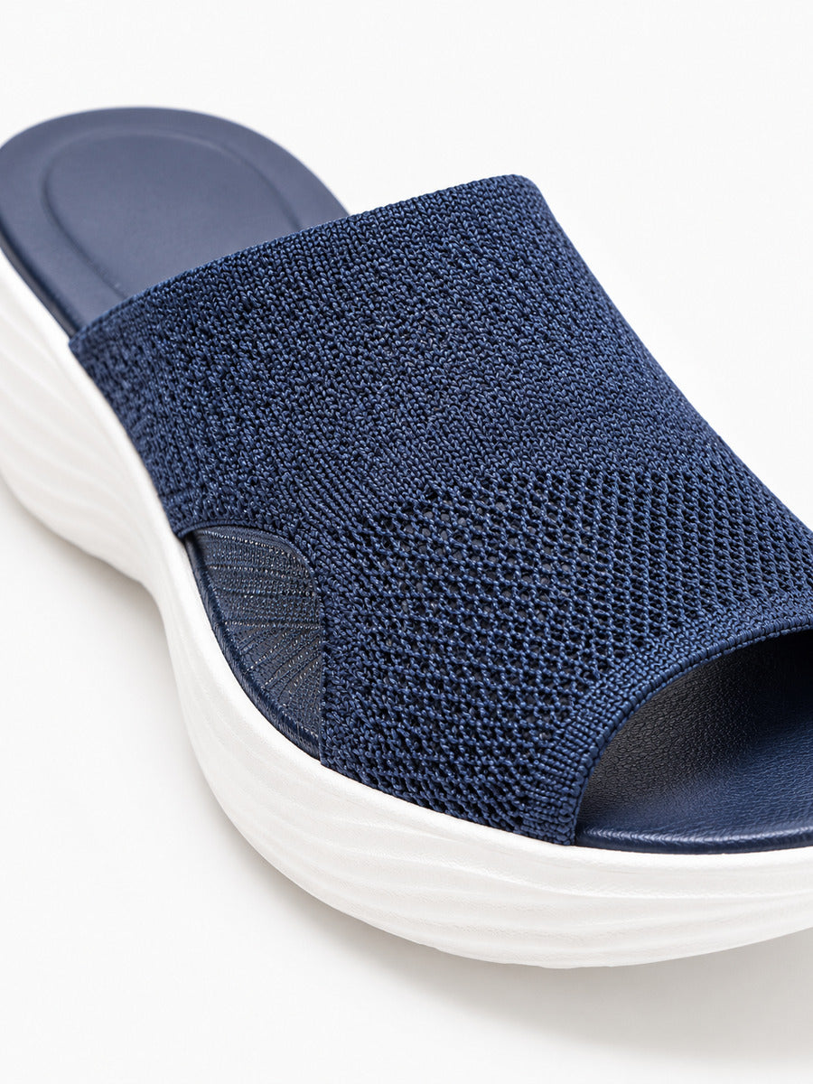 Léopoldine – Sandale élastique à talon bas femme – Bleu — détail