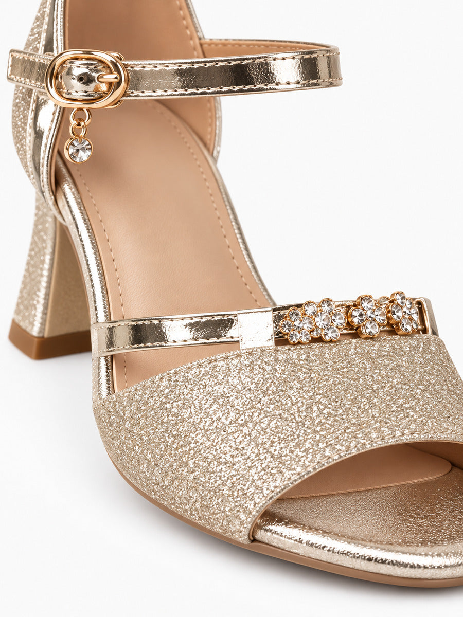 Lilou – Sandale à talon carré femme — détail