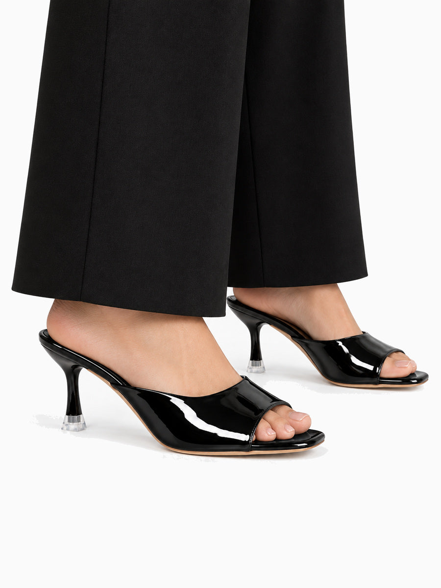 Linda – Sandale à talon carré femme – Noir — portée