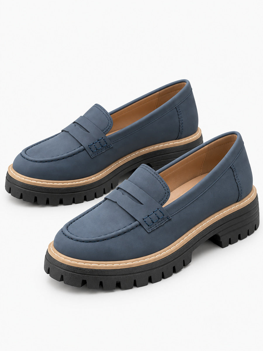 Lorène – Mocassin à talon épais femme – Bleu — trois quarts