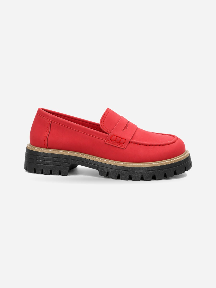 Lorène – Mocassin à talon épais femme – Rouge — profil droit