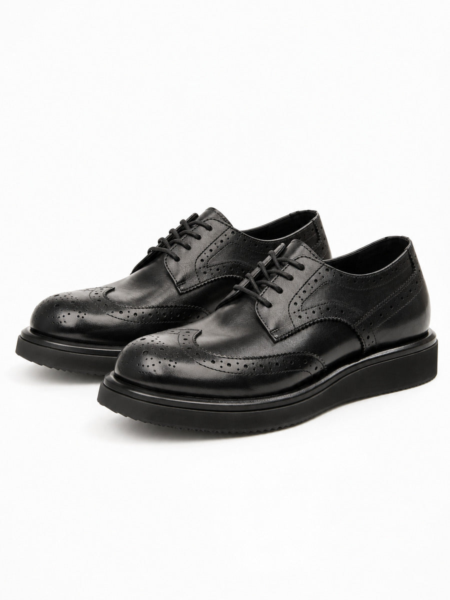 Ludovic – Derby brogue homme – Noir — trois quarts