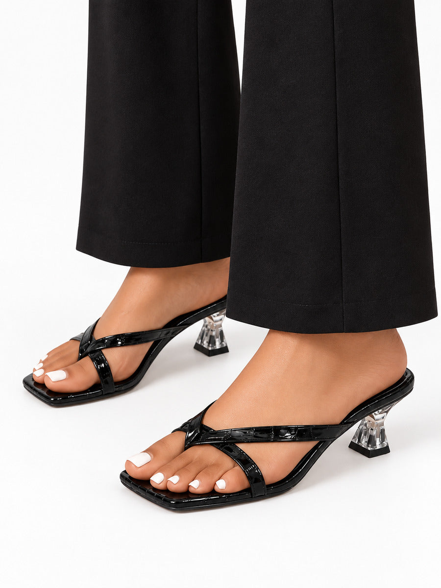 Marie – Mule à talon moyen femme – Noir — portée