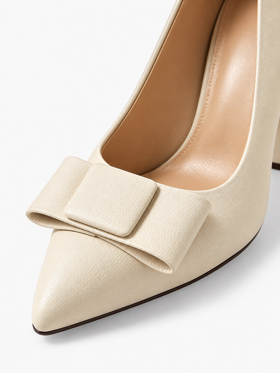 Marine – Escarpin à nœud et talon épais femme — détail