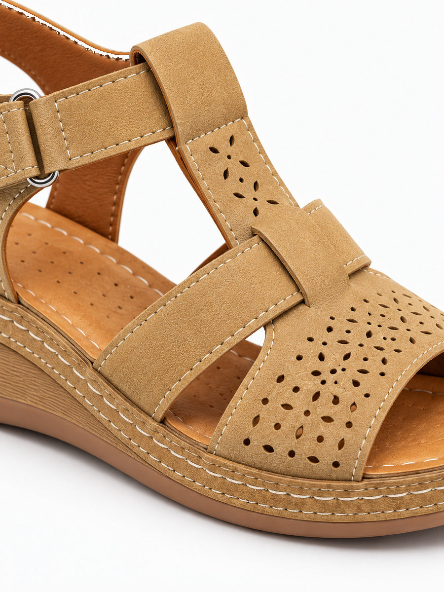 Marion – Sandale gladiateur compensée femme – Marron — détail