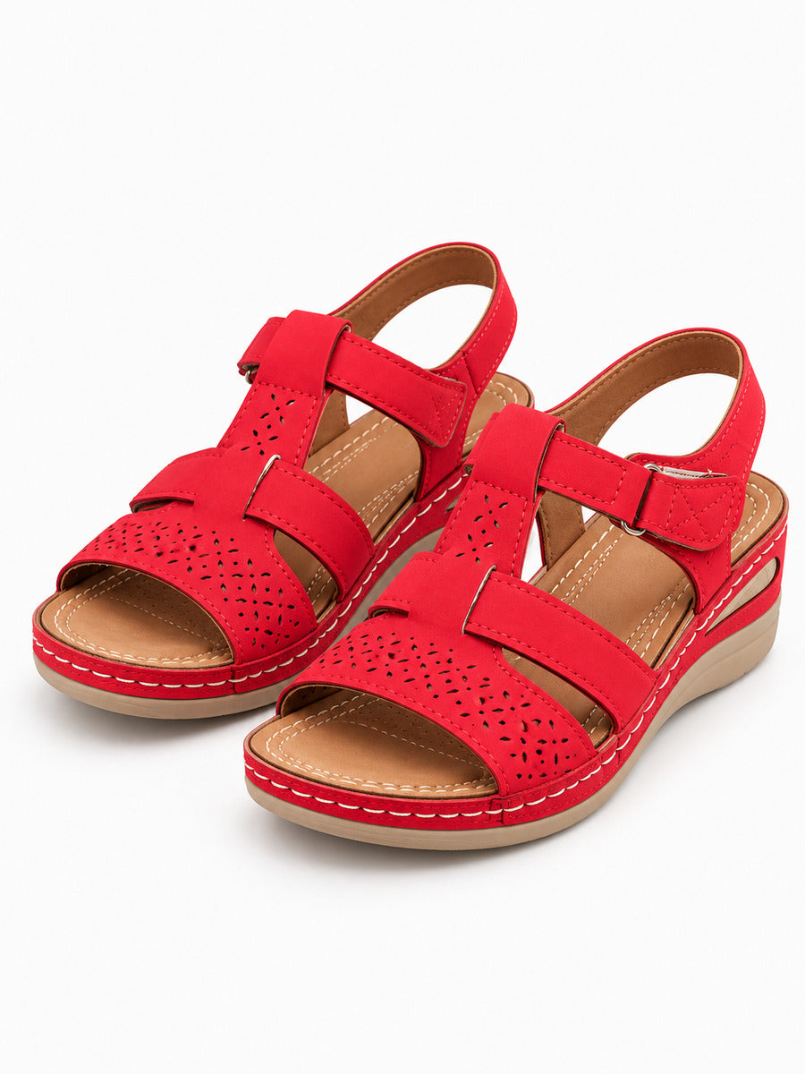 Marion – Sandale gladiateur compensée femme – Rouge — trois quarts