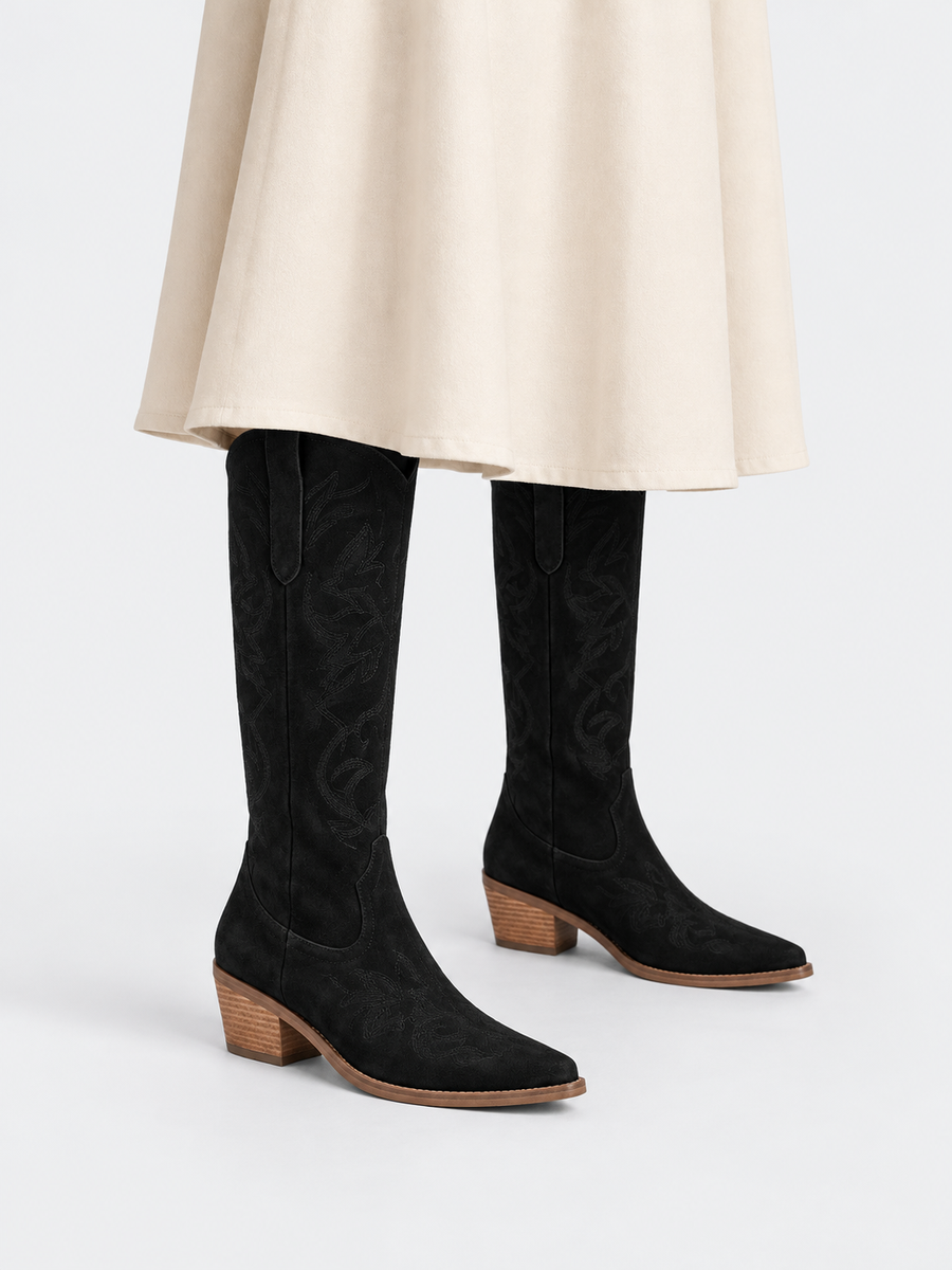 Mathilda – Botte cowboy brodée femme – Noir — portée