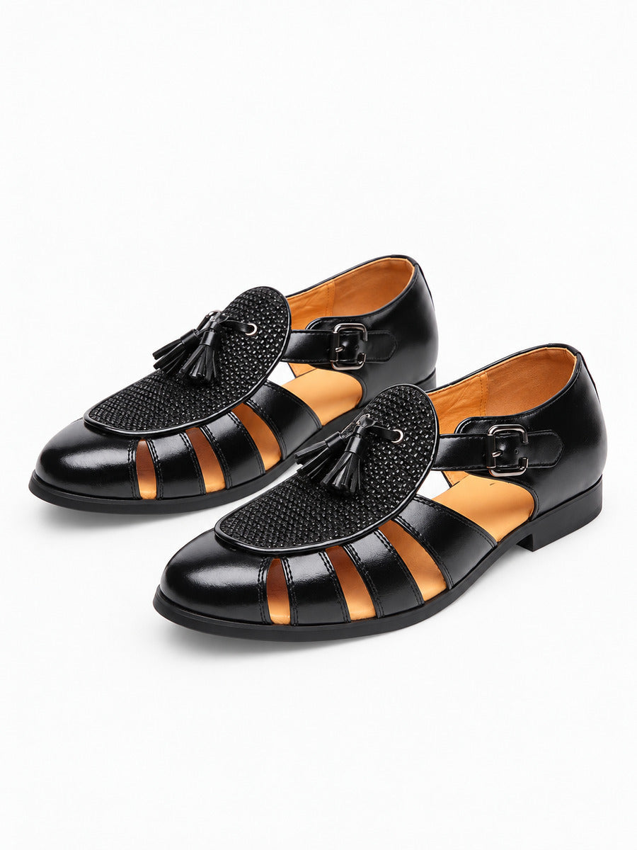 Maximilien – Mocassin à glands homme – Noir — trois quarts