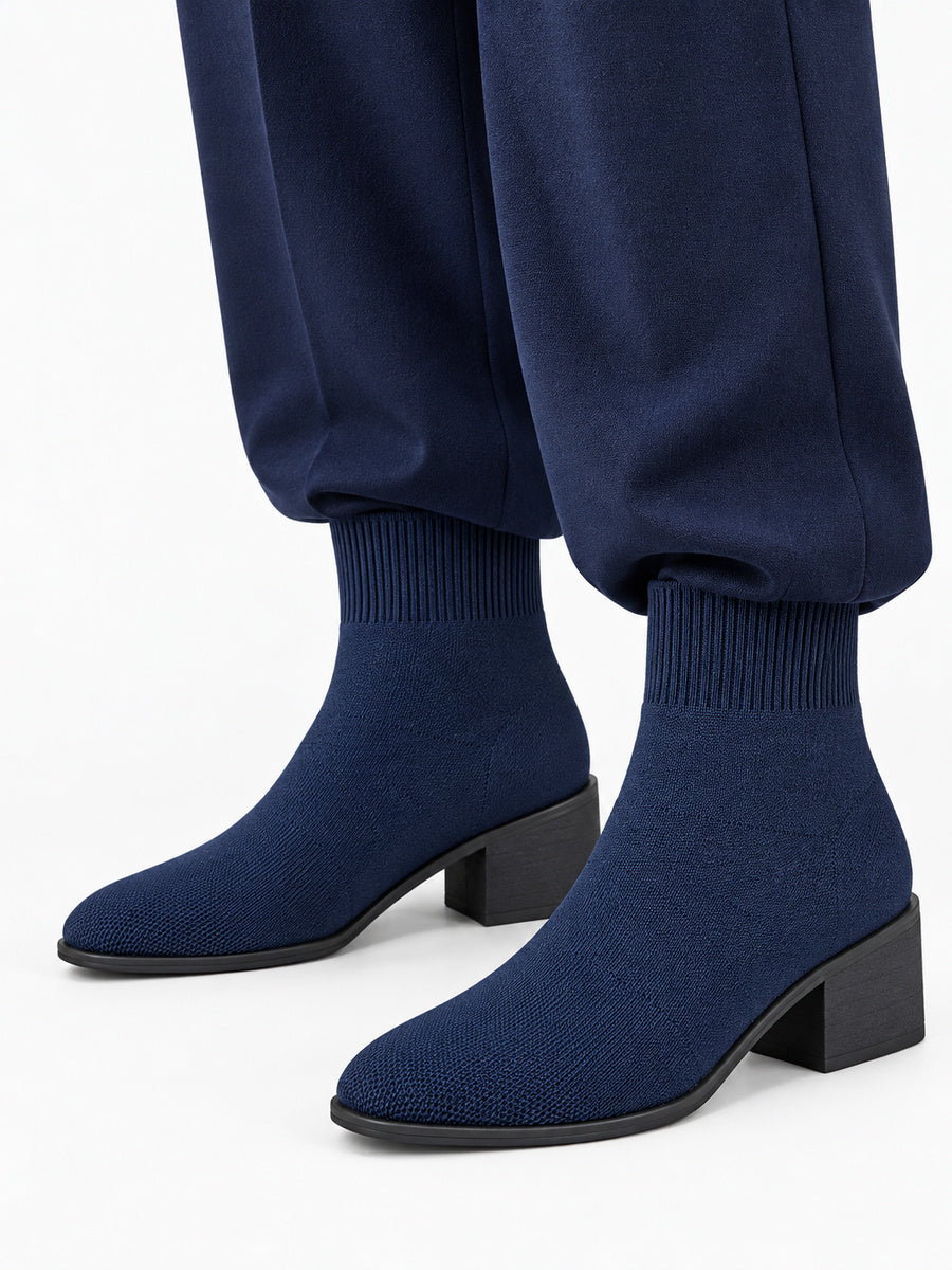 Mayalen – Bottine chaussette femme – Bleu — portée