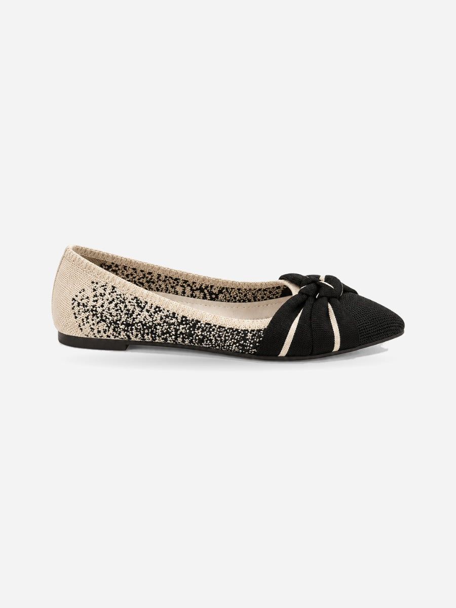 Mélodie – Chaussure plate rétro femme – Noir — profil droit
