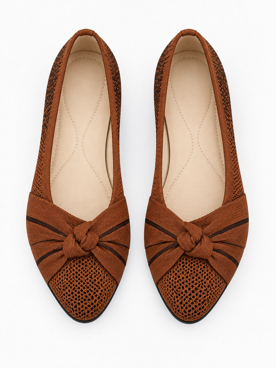 Mélodie – Chaussure plate rétro femme – Marron — dessus
