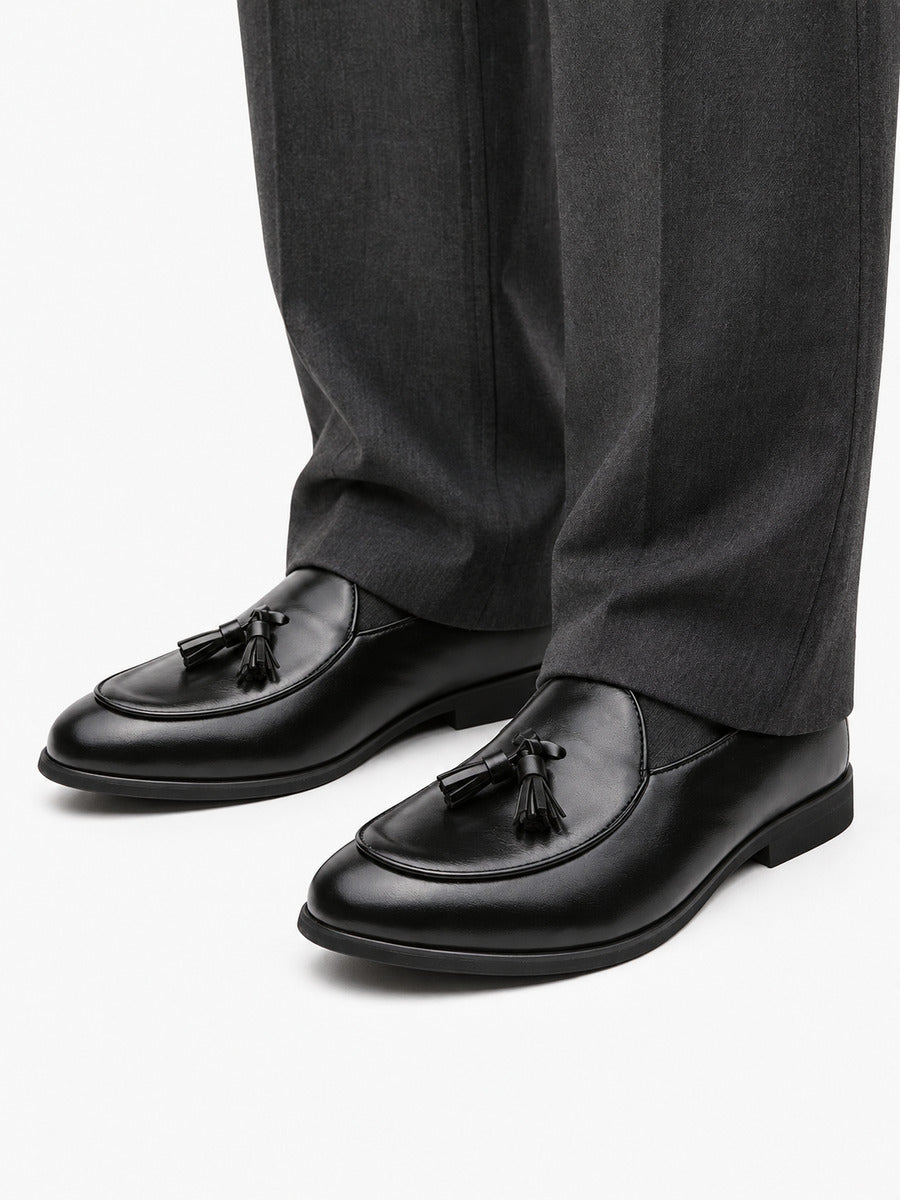 Michel – Mocassin à glands élégant homme – Noir — portée