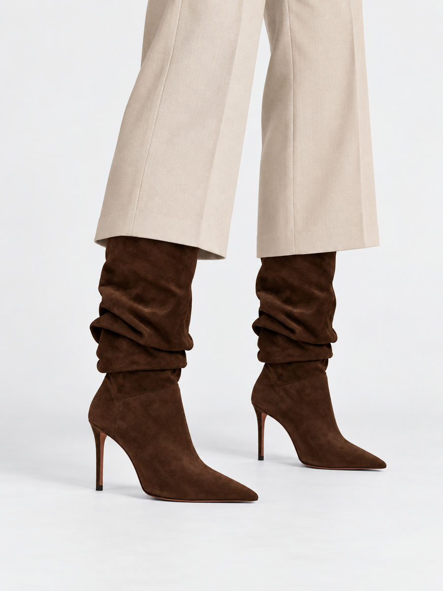 Nina – Bottine plissée à talon haut femme – Marron — portée