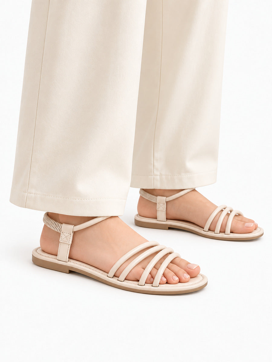 Odile – Sandale bohème femme – Beige — portée
